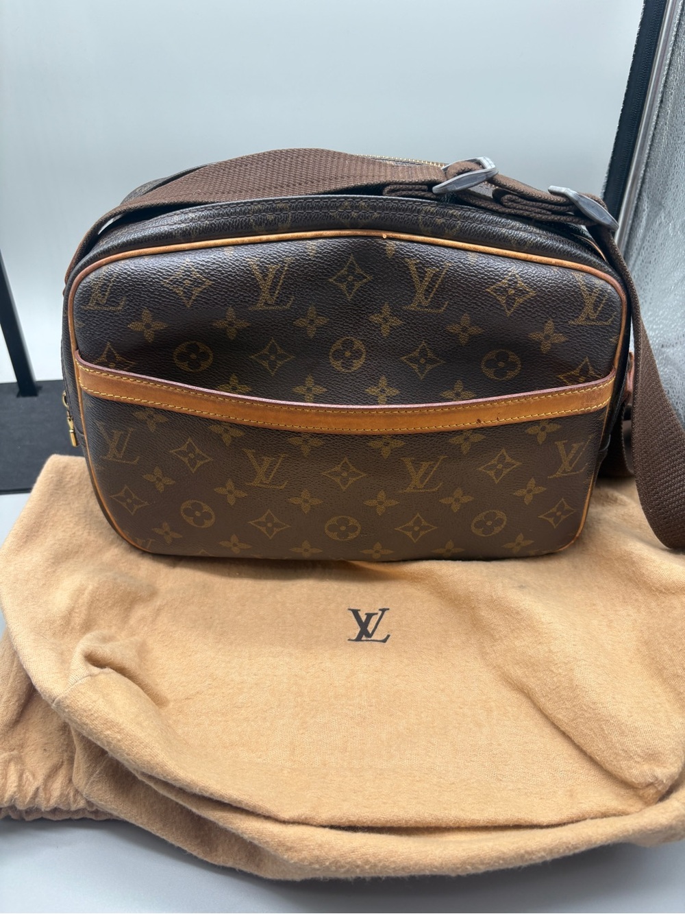 Louis Vuitton Reporter PM Monogram Canvas Crossbody Bag Entrupy COA
